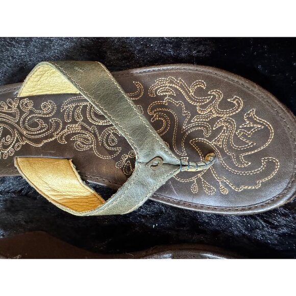OluKai Leather Embroidered Wedge Sandals With Non-Marking Sole Brown - Picture 2 of 10